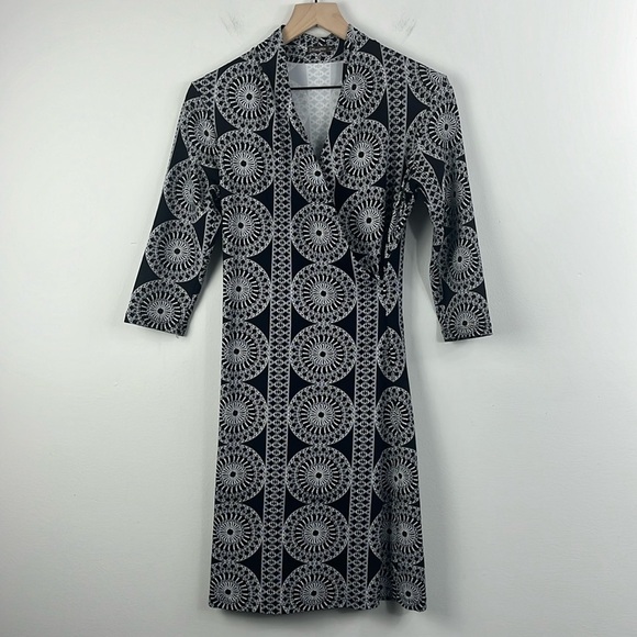 J. McLaughlin Black White Geo Print Faux Wrap Catalina Cloth Dress XS Career - Picture 1 of 11